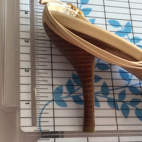 CHANEL Open toe Leather sling back Heels size 37 - Picture 11 of 11